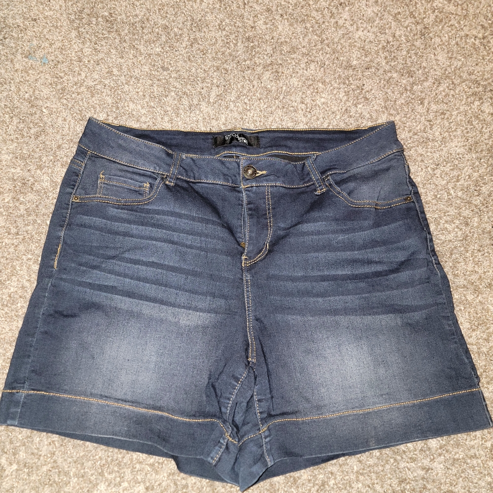 Dark Wash Denim Women’s Shorts